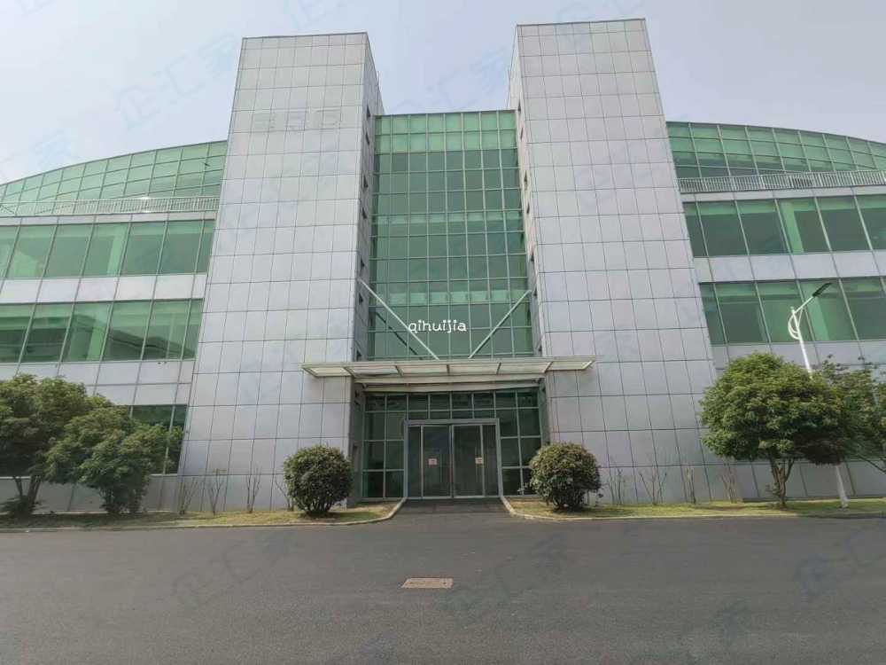104地块,809平起租