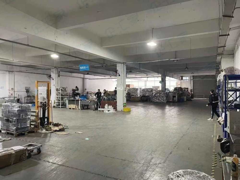 业主直租,配套食堂,精装办公