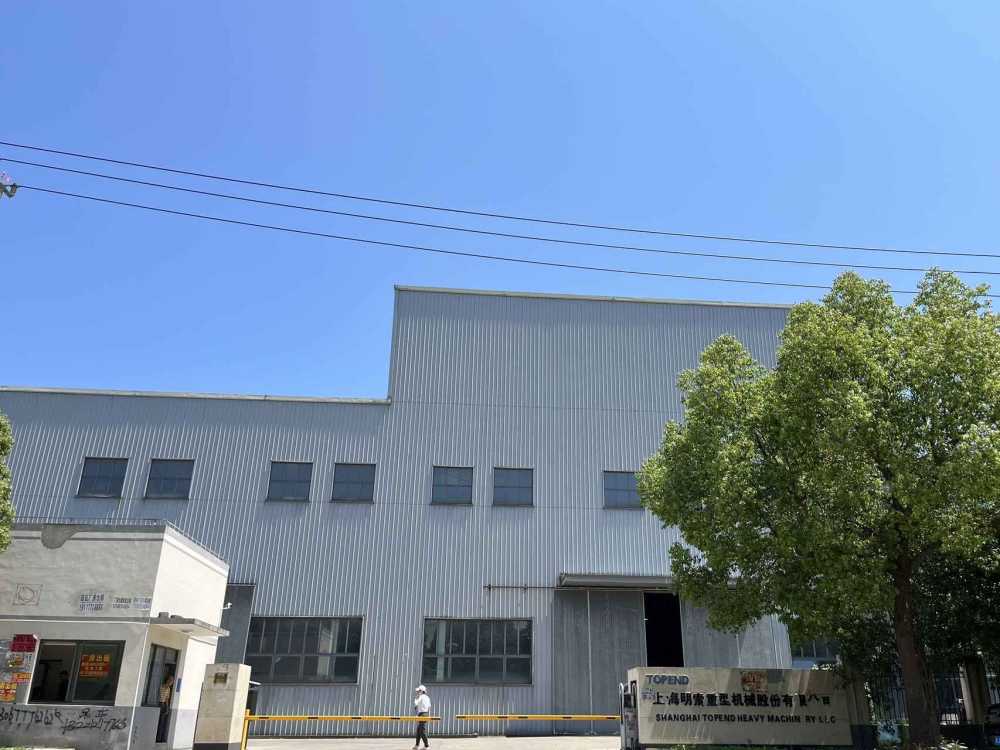 单层厂房,104板块,32吨行车,层高12米