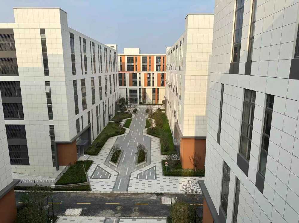 全新生物园区,104地块,可分租,有独栋