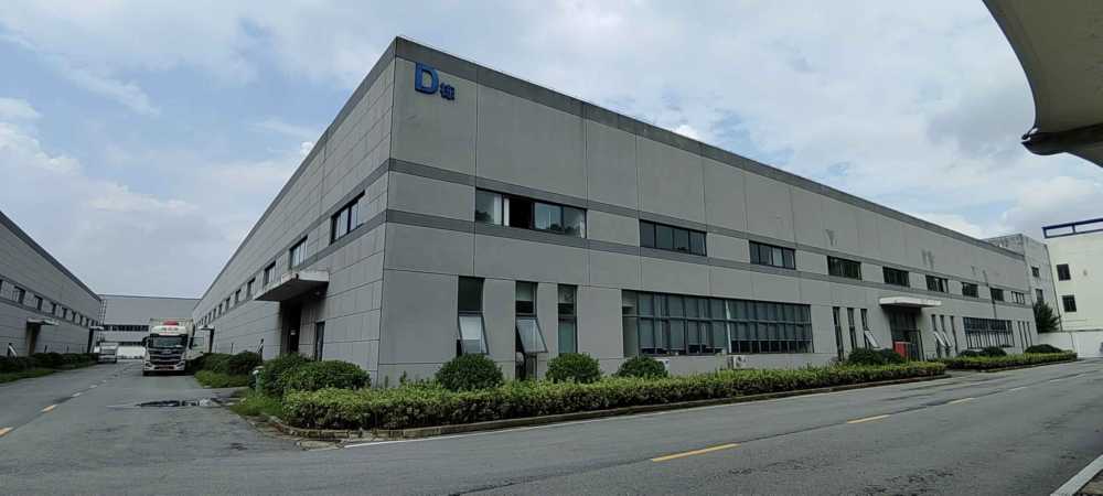 层高8米 ,配电300kva,二层可拆除