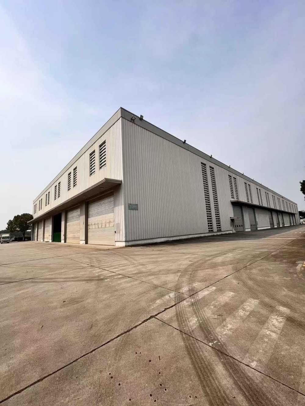 104板块,层高14米,配电5800KVA