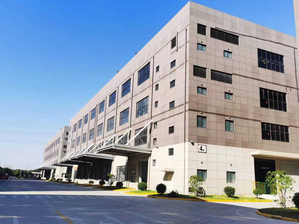 丙2类带喷淋  ,园区形象好
