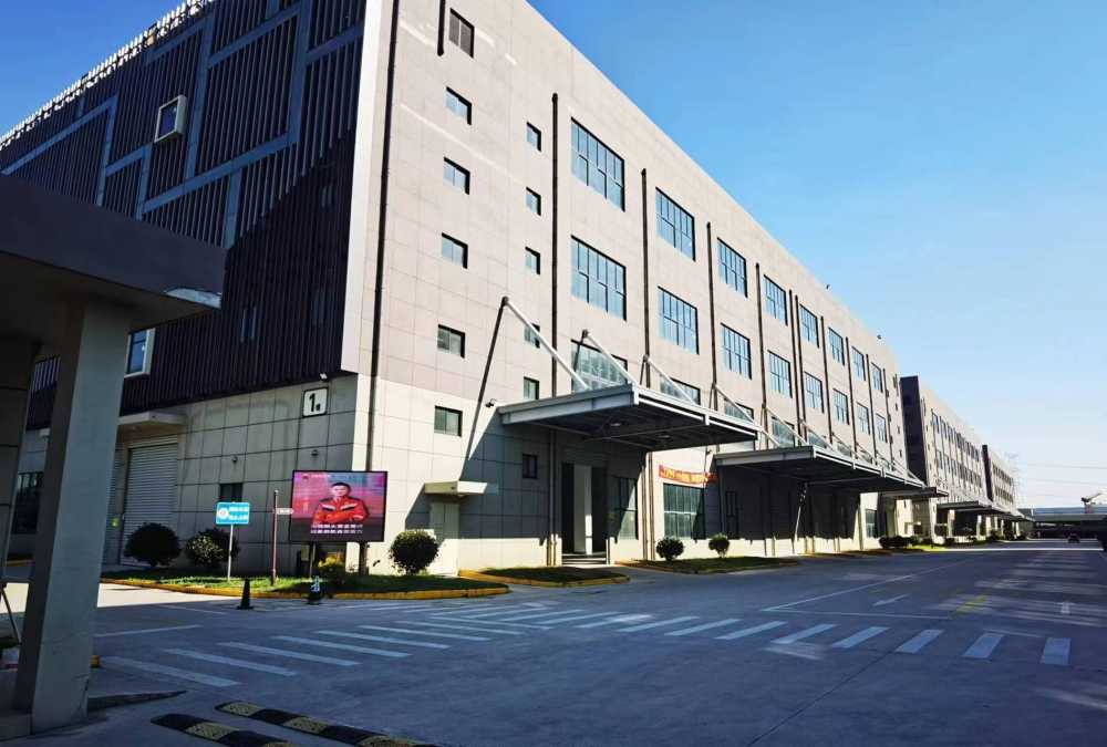 丙2类带喷淋  ,园区形象好