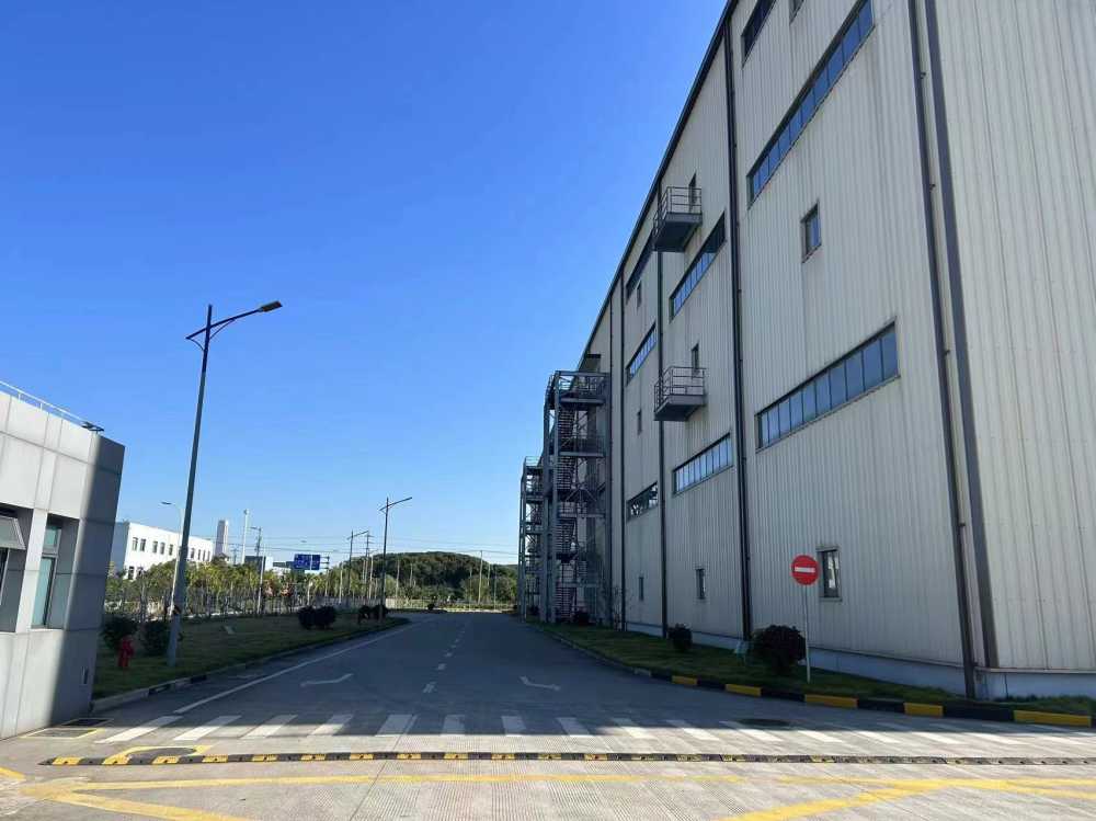 双层坡道三层电梯库,可整租