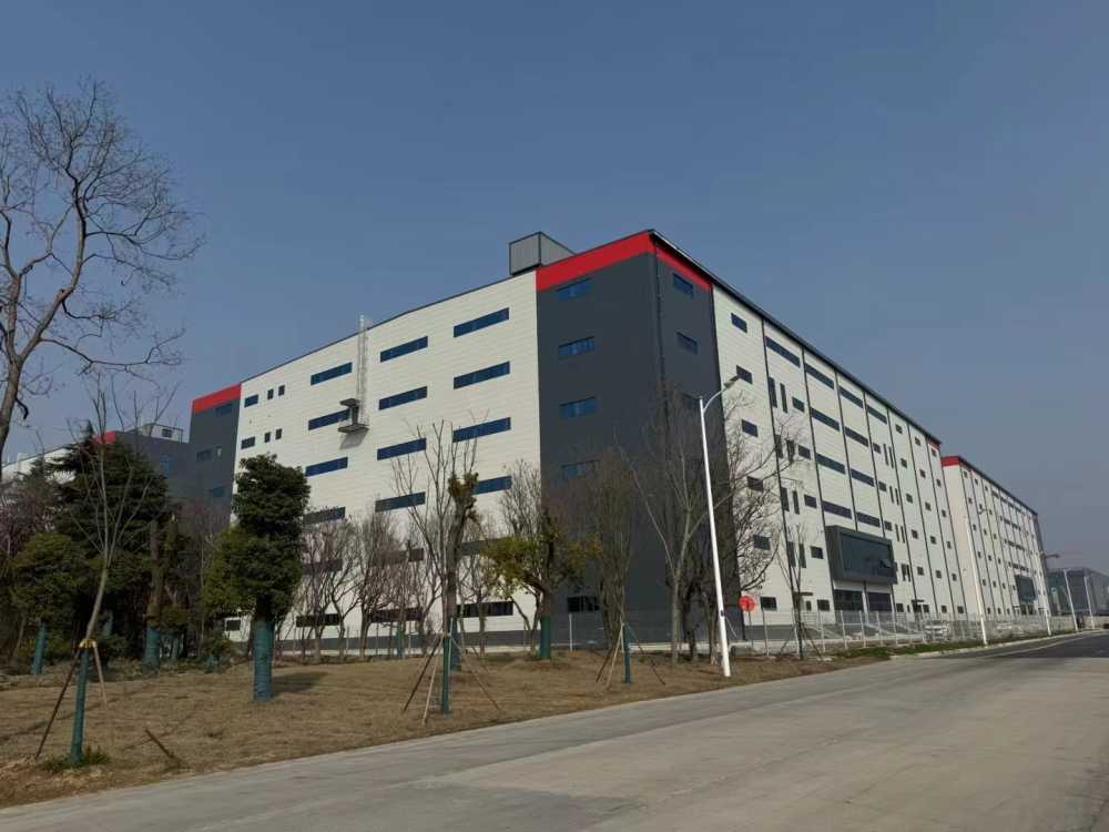 三层坡道库,净高9米