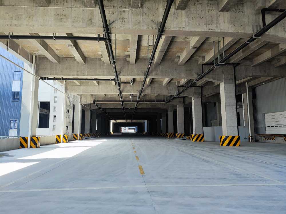 四层坡道高标库