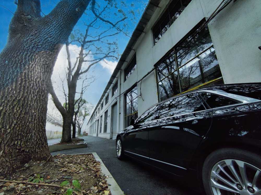 交通便利,场地大