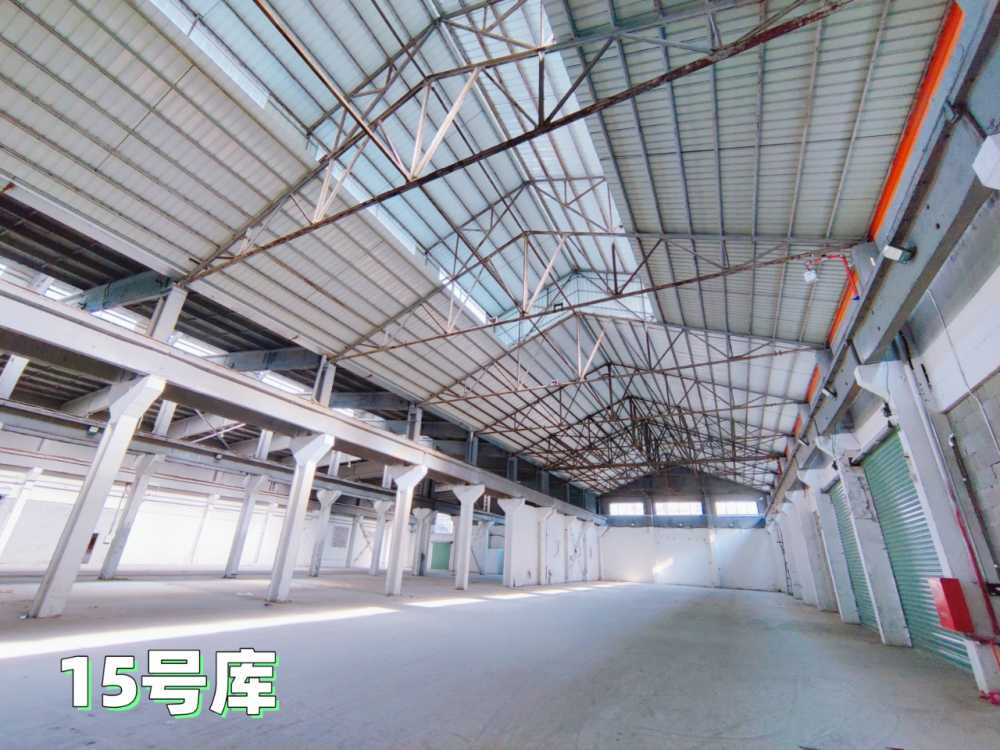 交通便利,场地大