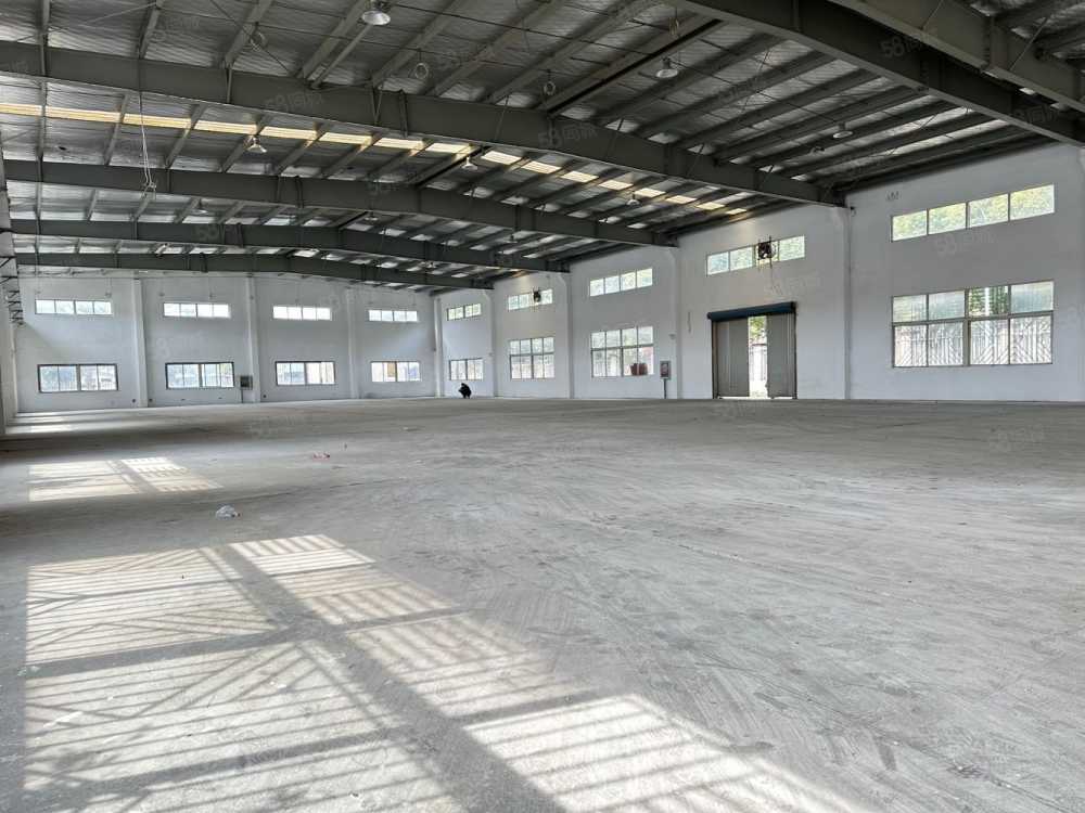 全单层火车头,一楼8米,场地大配电600kVA ,独立3栋