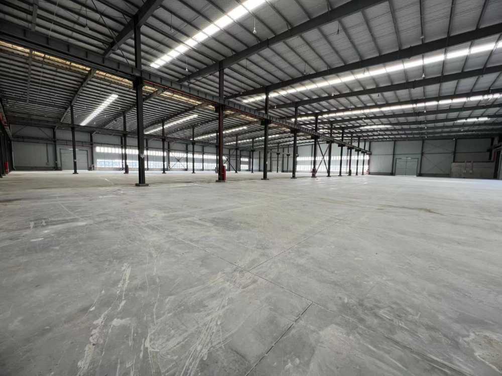 丙2类消防,独门独院,分割方便,6000平精装宿舍,可注册可环评