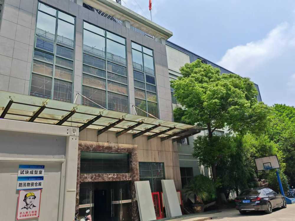 层高5米,适合仓库小加工