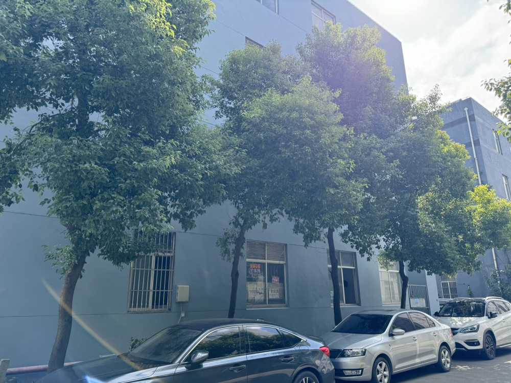 火车头厂房