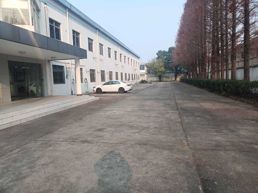 可整租,可分租,半年付