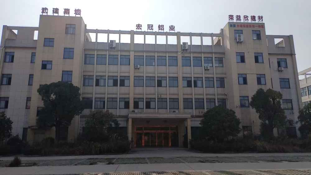 承重500公斤/平方米,一栋三层