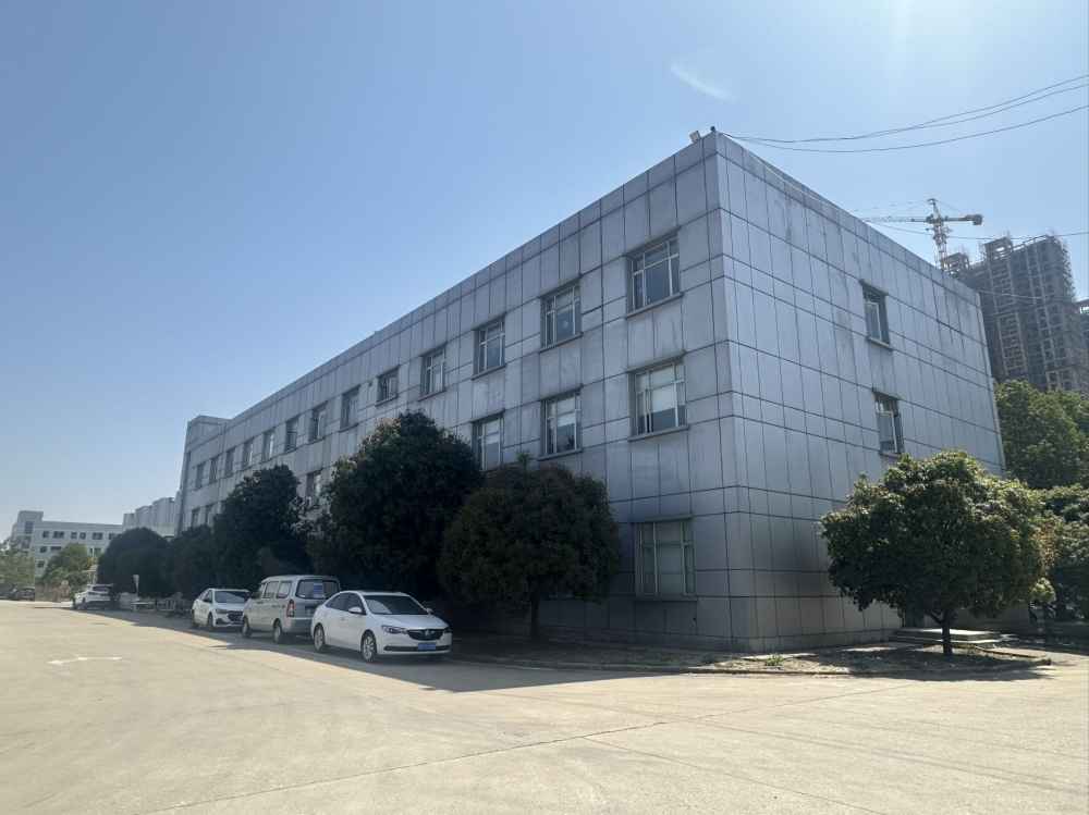 檐高8.5米,3-10吨行车
