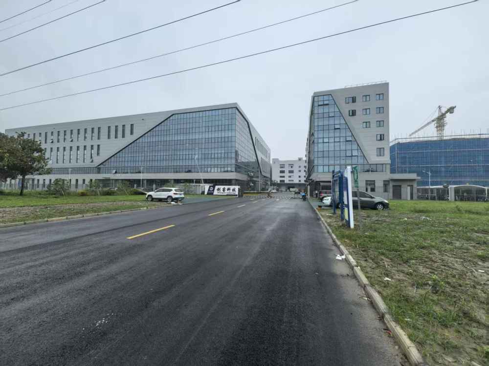 全新厂房，高标准，高平台，丙二类喷淋消防