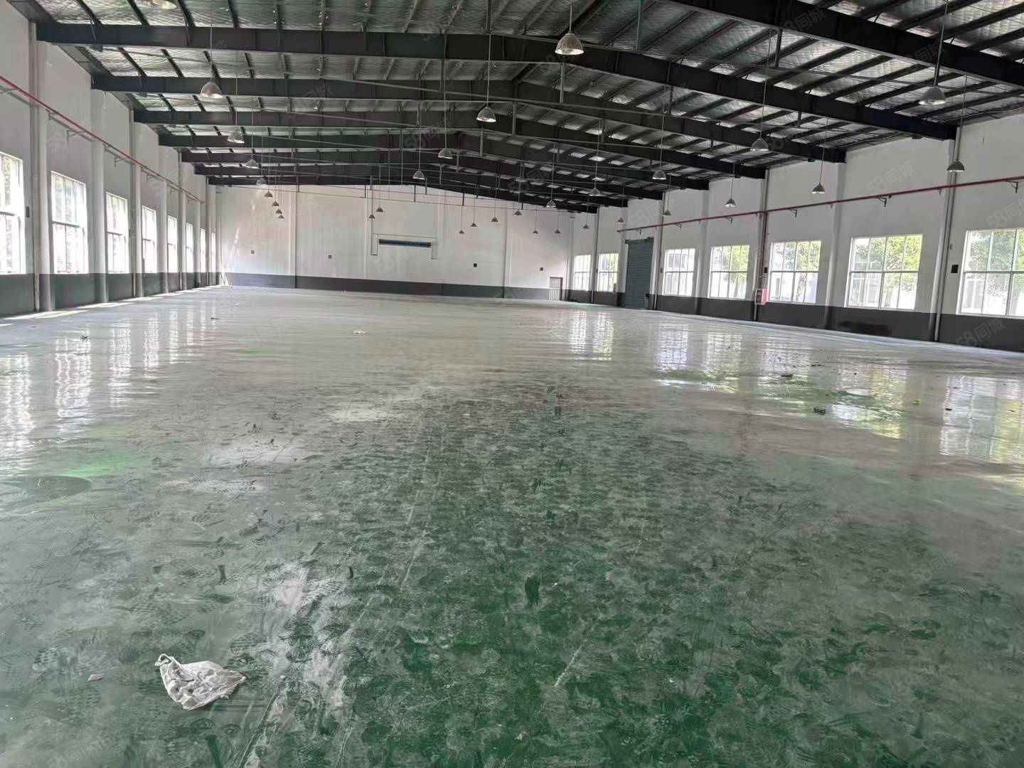 小面积，小独栋，带行车