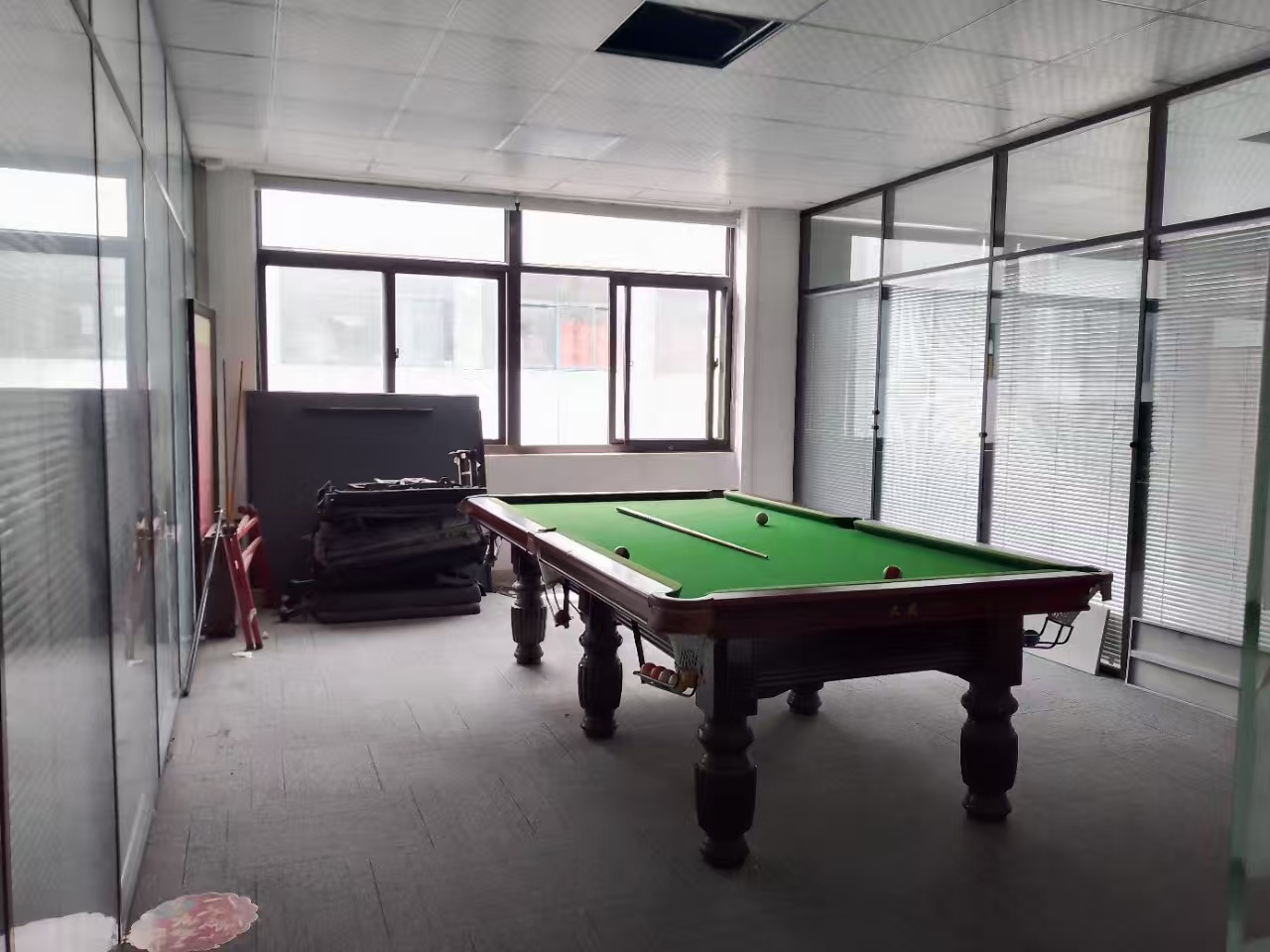 精装修，商务办公，小面积出租