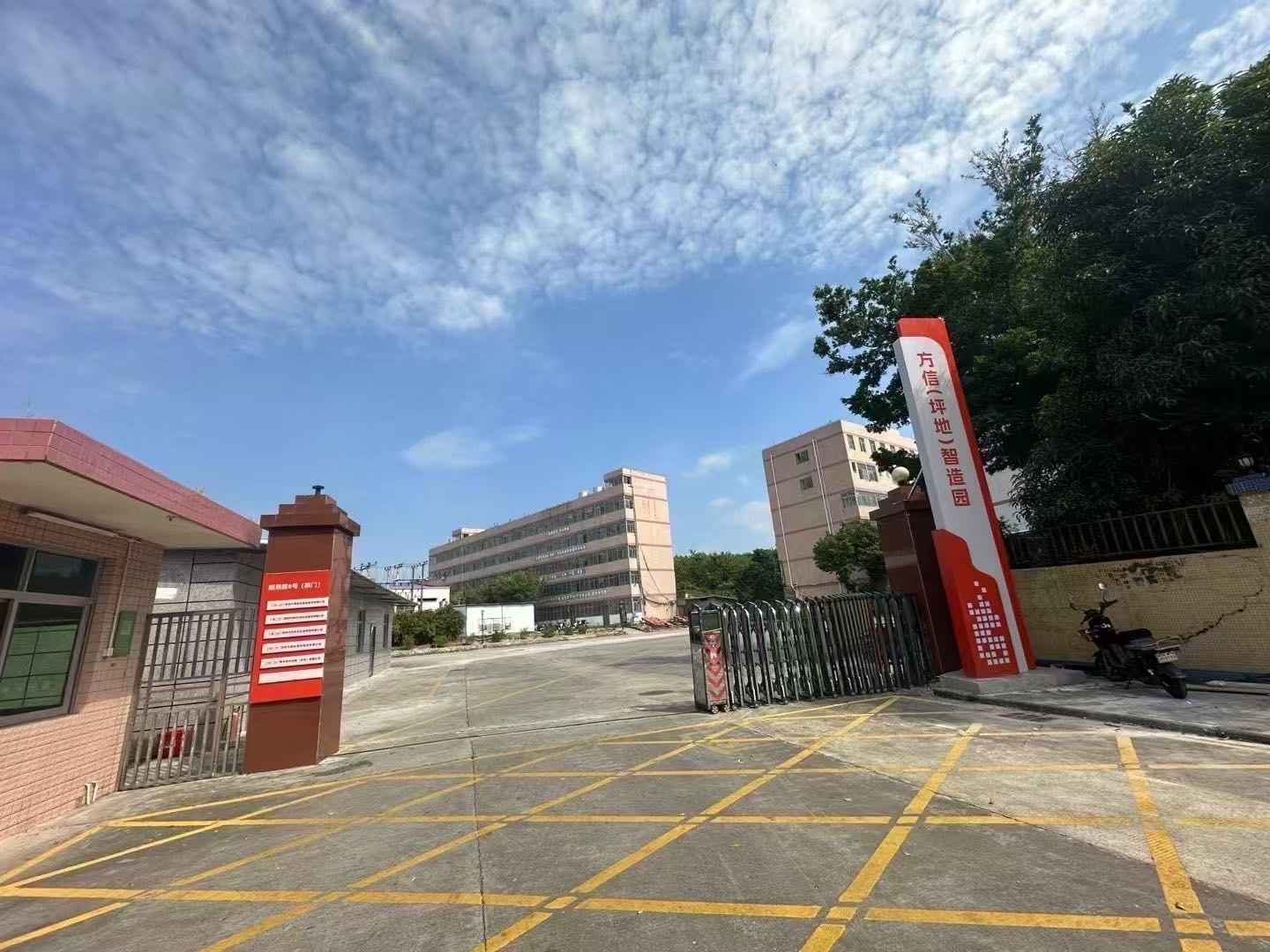 可分租,半年付,可整租