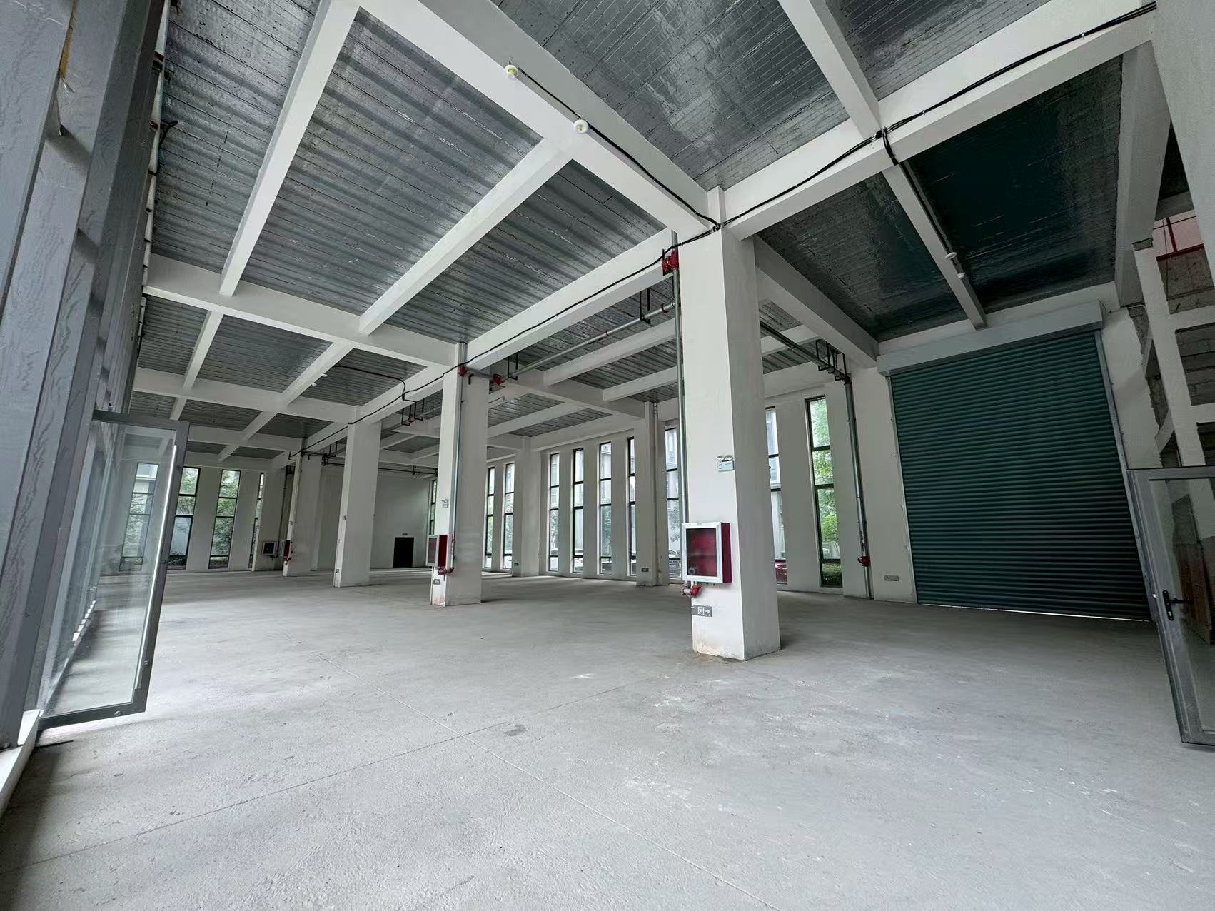 独栋，多层，新建厂房，精装修交付