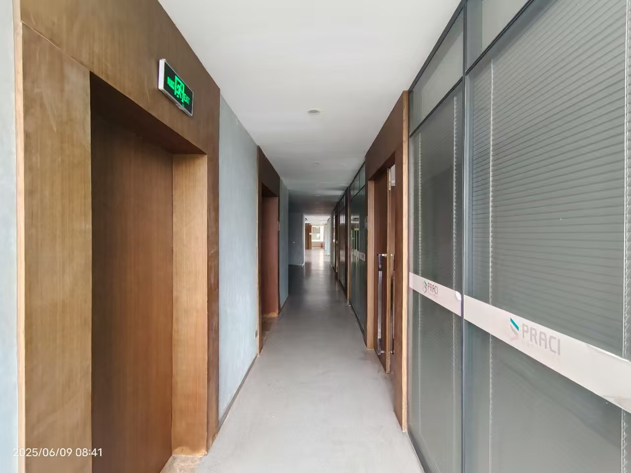 精装办公，独门独院