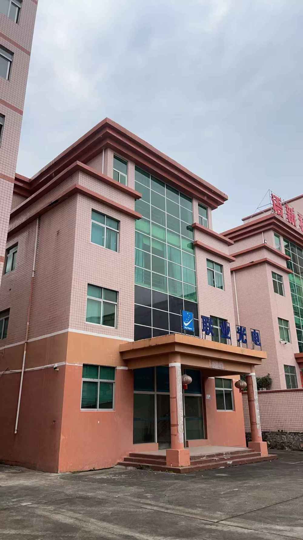 可整租,可分租,季度付