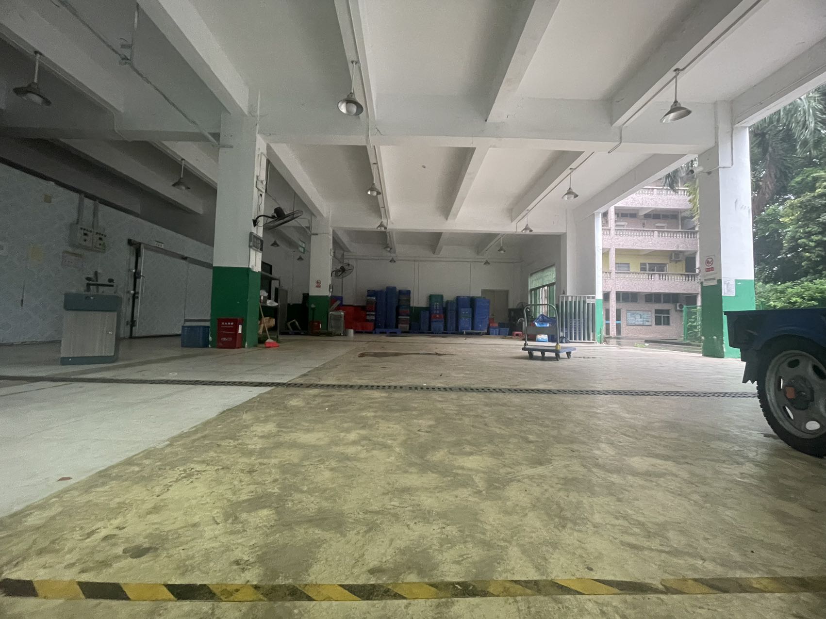 交通便利